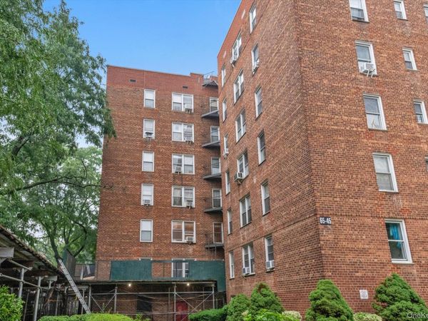 65-45 Yellowstone Boulevard, Unit 2B, Forest Hills, NY 11375