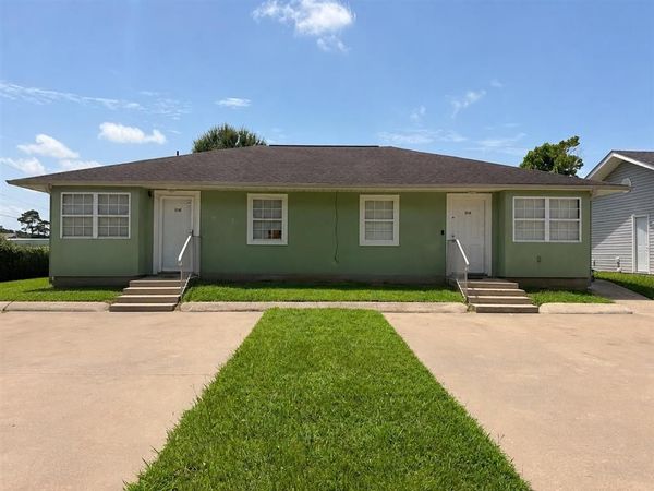 824 Link Road , Lake Charles, LA 70607