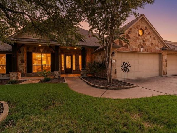 113 Courtland CIR, Unit 12, Austin, TX 78737