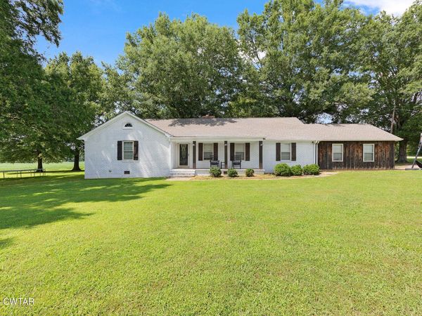 1615 Holly Springs Road , Henderson, TN 38340