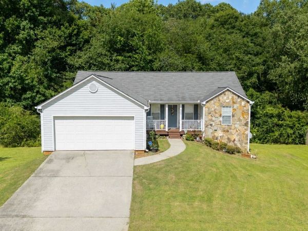 802 Windsor Drive, Monroe, GA 30656