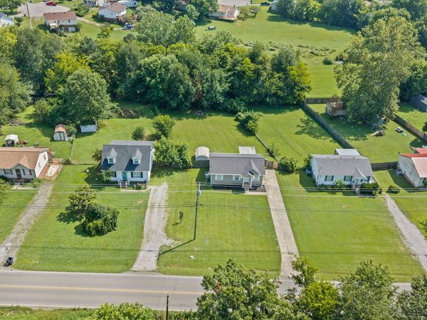 250 Hugh Hunter Rd , Oak Grove, KY 42262