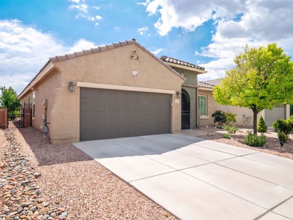4680 Hojas Verdes , Santa Fe, NM 87507