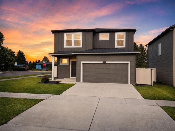 12126 N Greene St, Mead, WA 99021