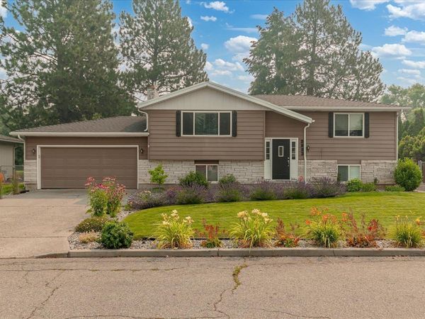 2823 S Bates Rd, Spokane Valley, WA 99206