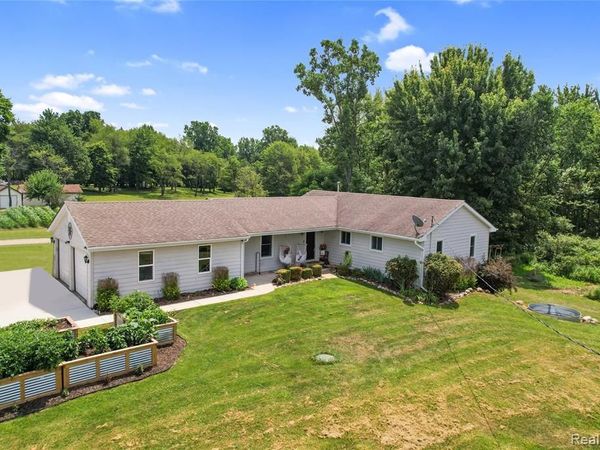6050 Brophy Road , Oceola Twp, MI 48855