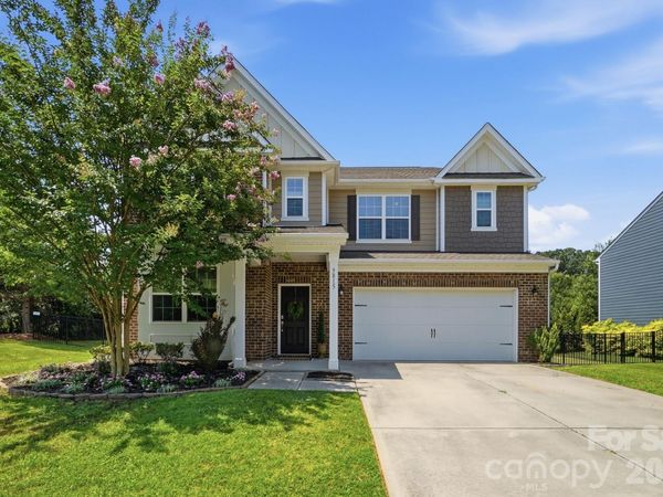 9815 Caledenia Drive , Huntersville, NC 28078