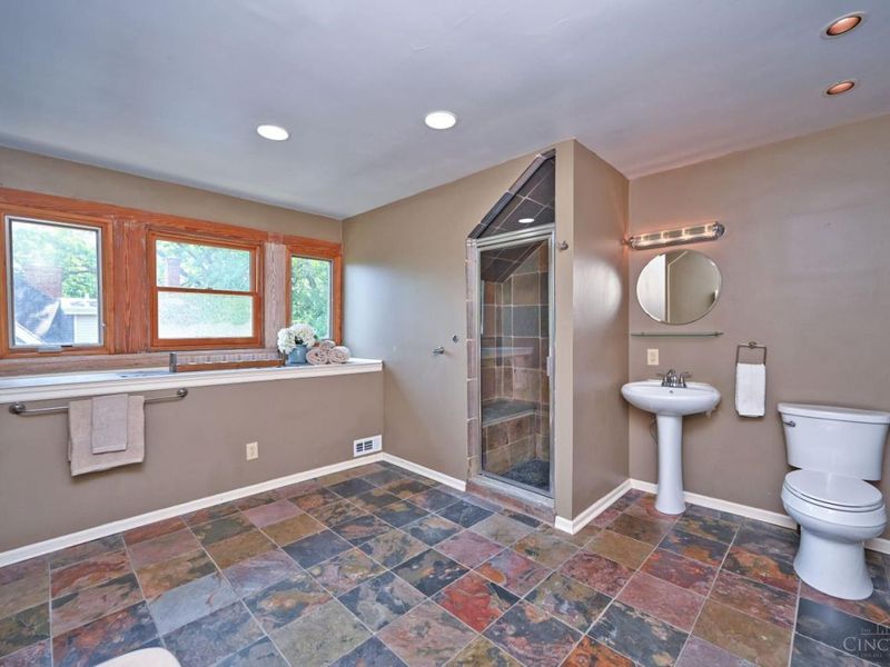 3321 Morrison Avenue, Cincinnati, OH 45220 Photo 56