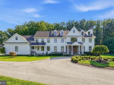620 SUGARTOWN ROAD, MALVERN, PA 19355