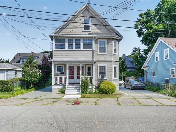 324-326 Atlantic St, Quincy, MA 02171