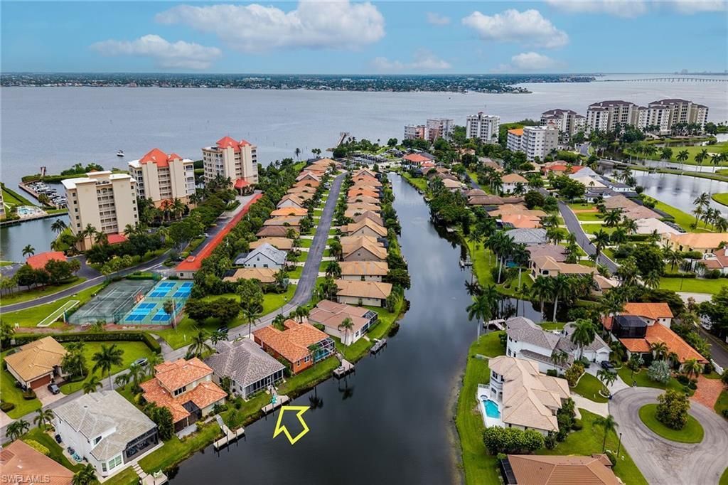 14610 Laguna Dr , Fort Myers, FL 33908 Photo