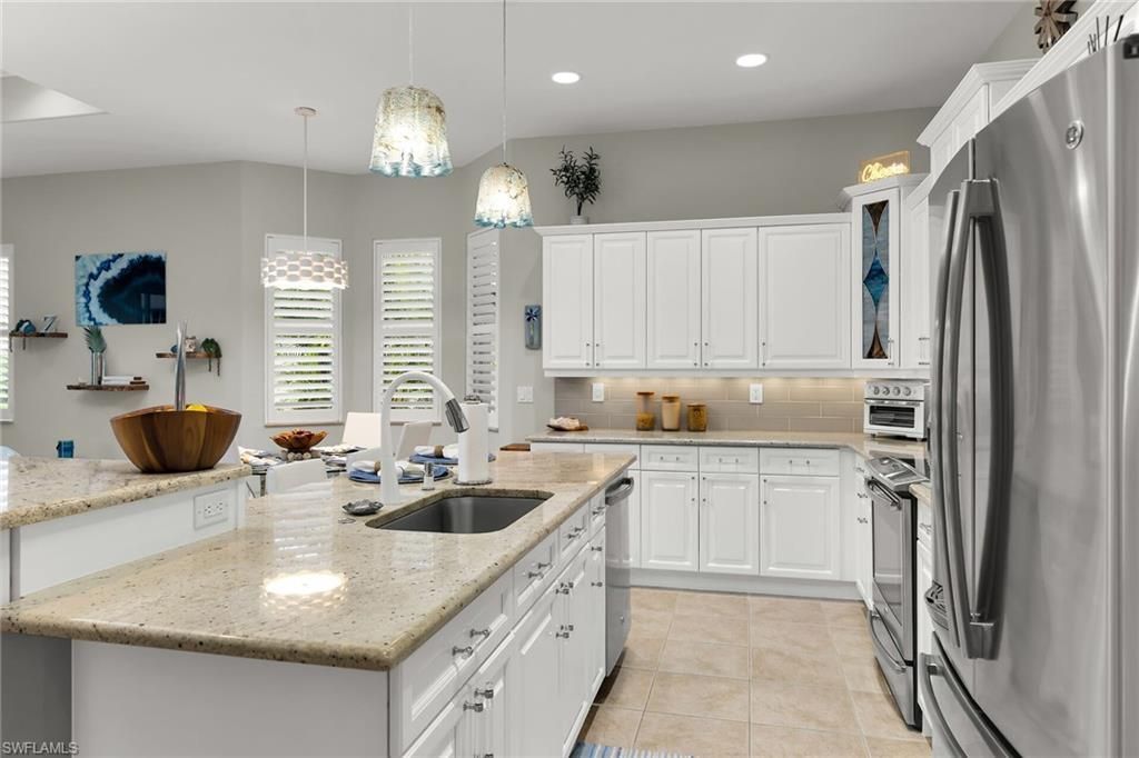 14610 Laguna Dr , Fort Myers, FL 33908 Photo