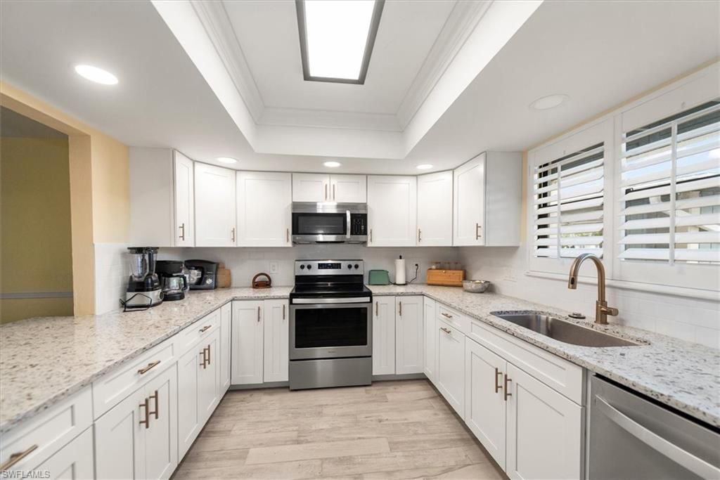 816 SW 48th Ter, Unit 102, Cape Coral, FL 33914 Photo