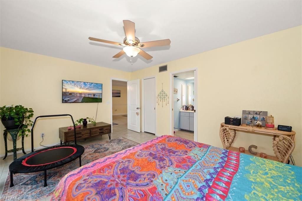 816 SW 48th Ter, Unit 102, Cape Coral, FL 33914 Photo