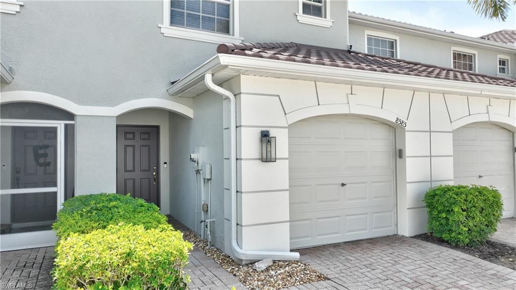 8585 Athena Ct , Lehigh Acres, FL 33971 Photo