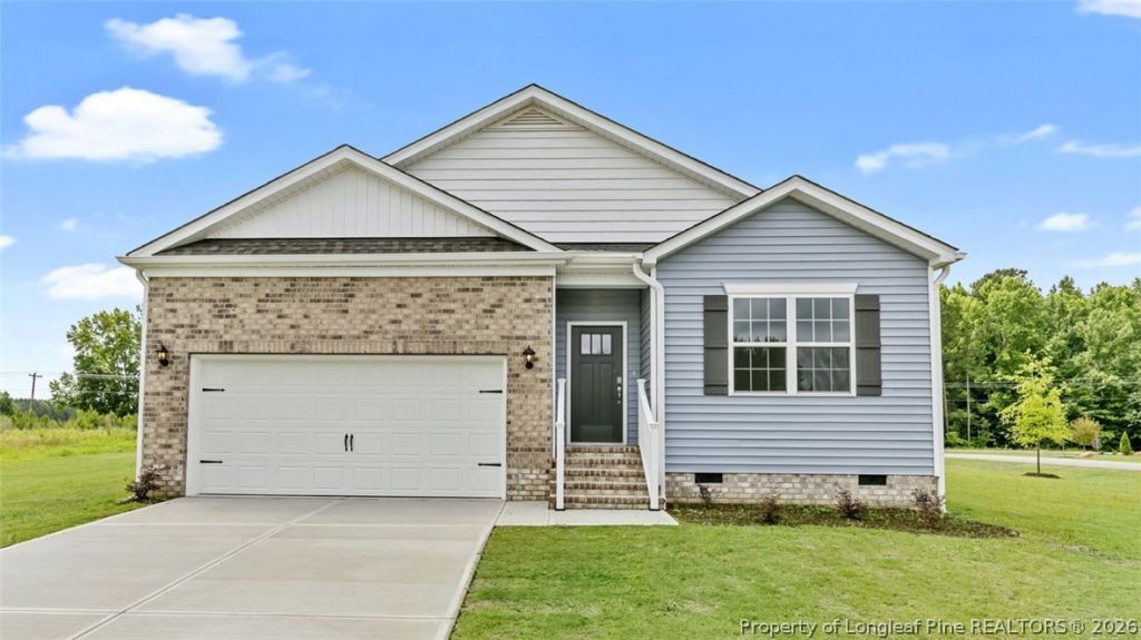 165 Charlies Bend Way, Spring Lake, NC 28390 Main Photo