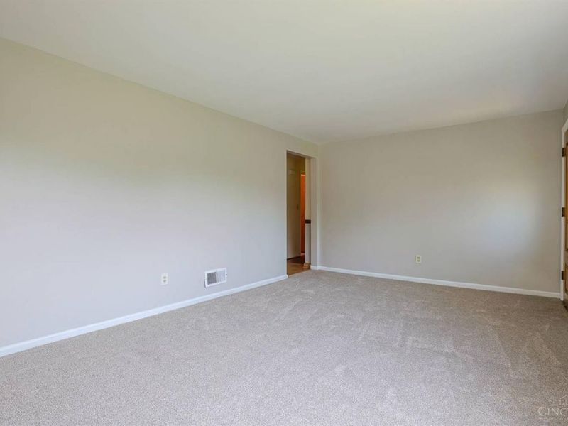 5256 Rybolt Road, Cincinnati, OH 45248 Photo 6