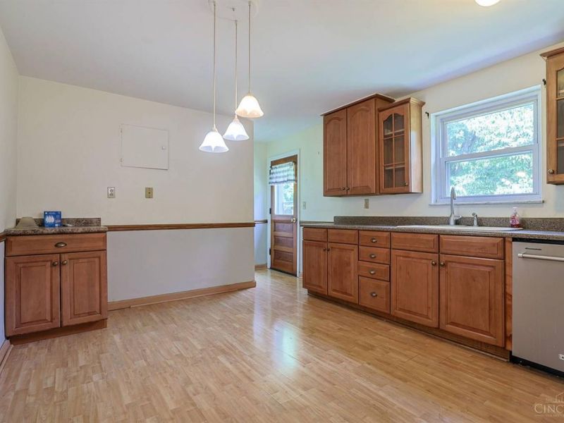 5256 Rybolt Road, Cincinnati, OH 45248 Photo 8