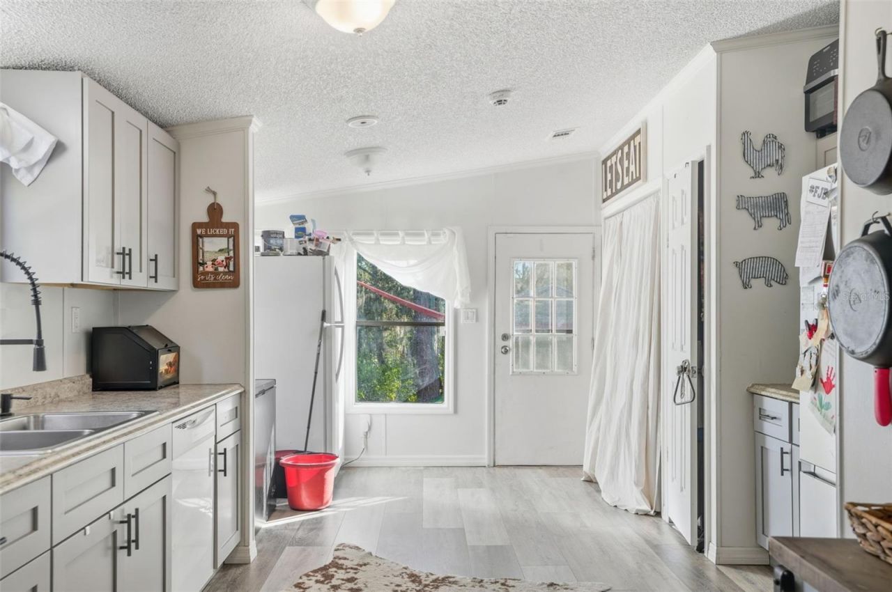 17539 Edwin Terrace , Hudson, FL 34667 Photo