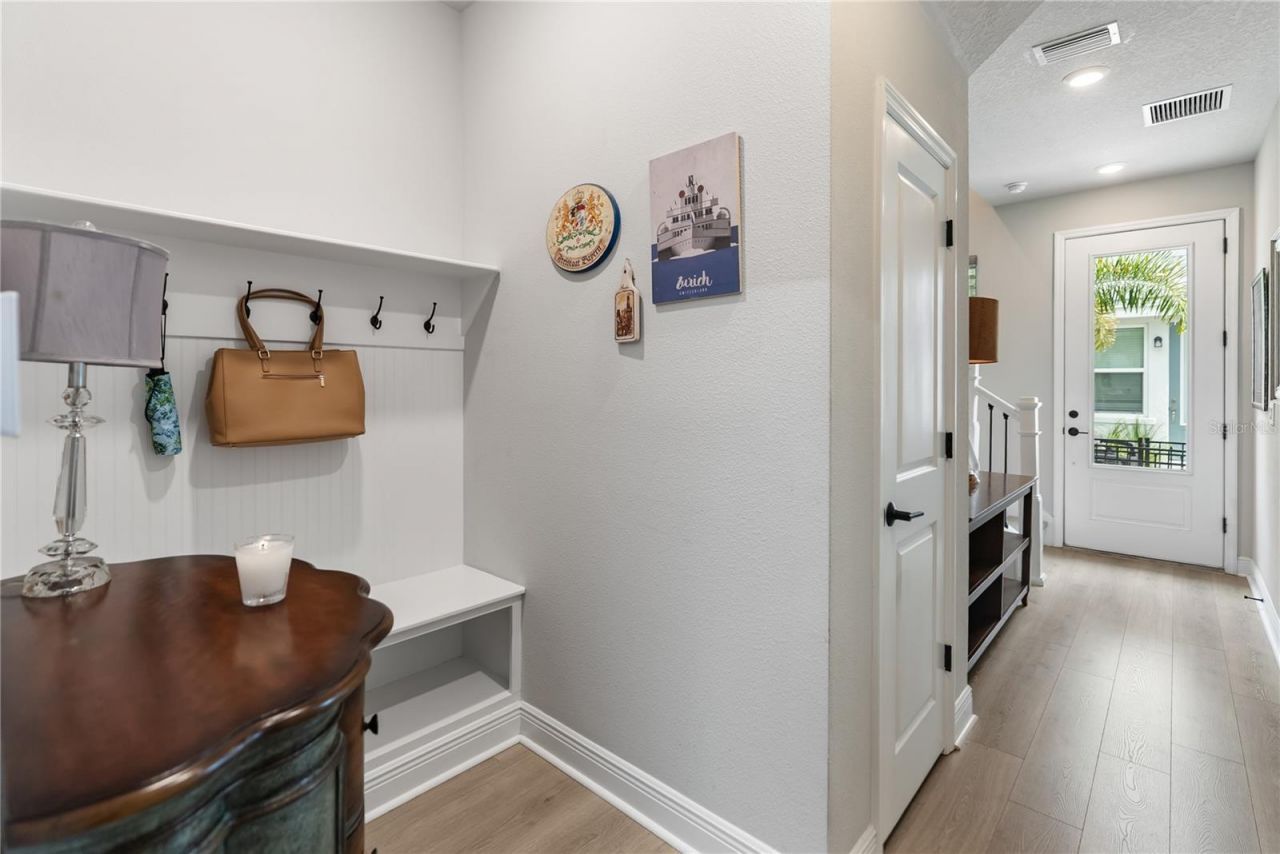 2501 Boone Court, Sarasota, FL 34237 Photo