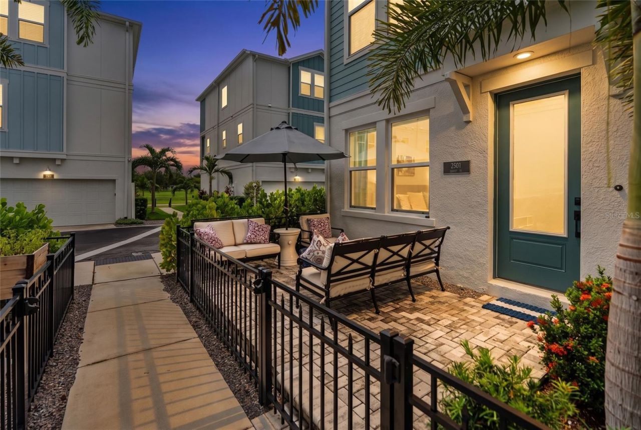 2501 Boone Court, Sarasota, FL 34237 Photo
