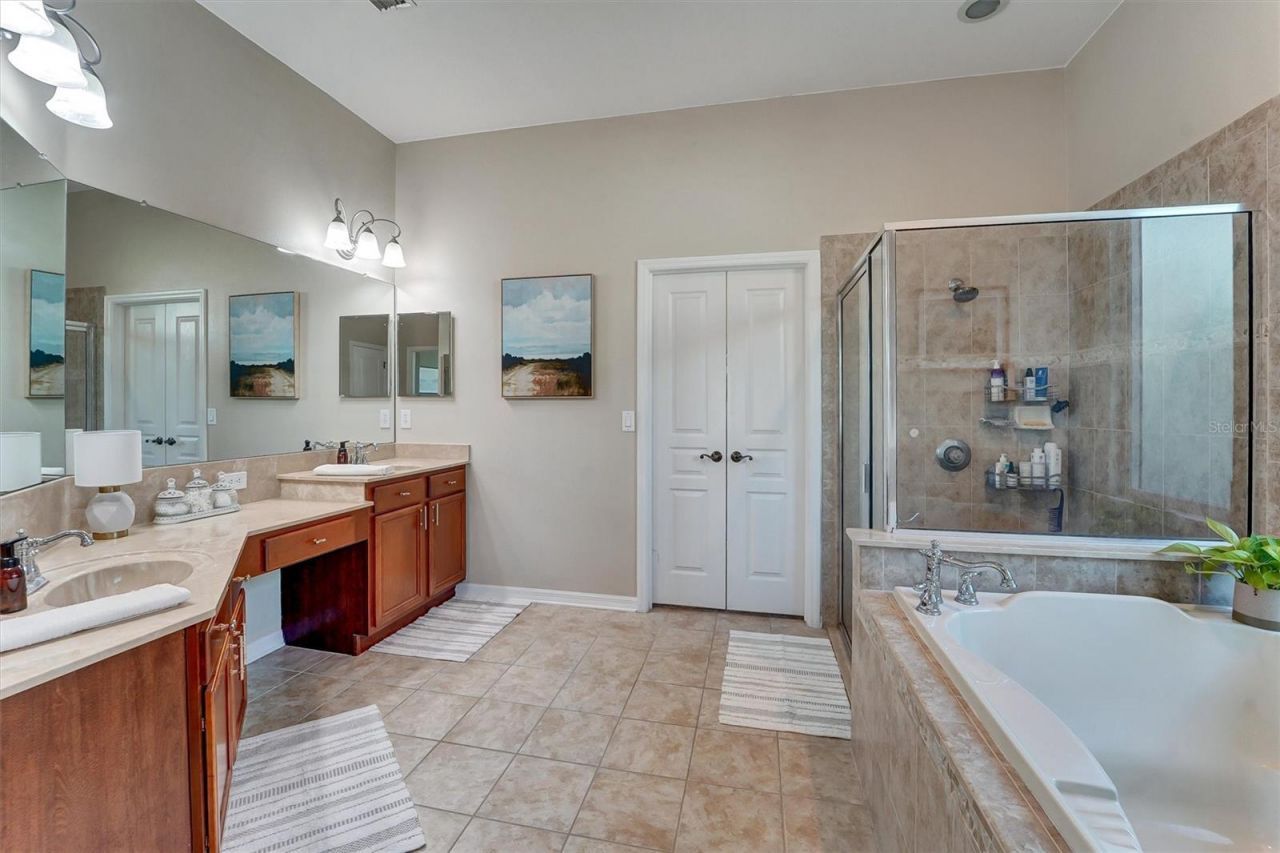 7136 Derwent Glen Circle, Land O Lakes, FL 34637 Photo