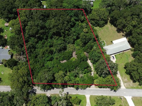 1820 CARR STREET , DELAND, FL 32720