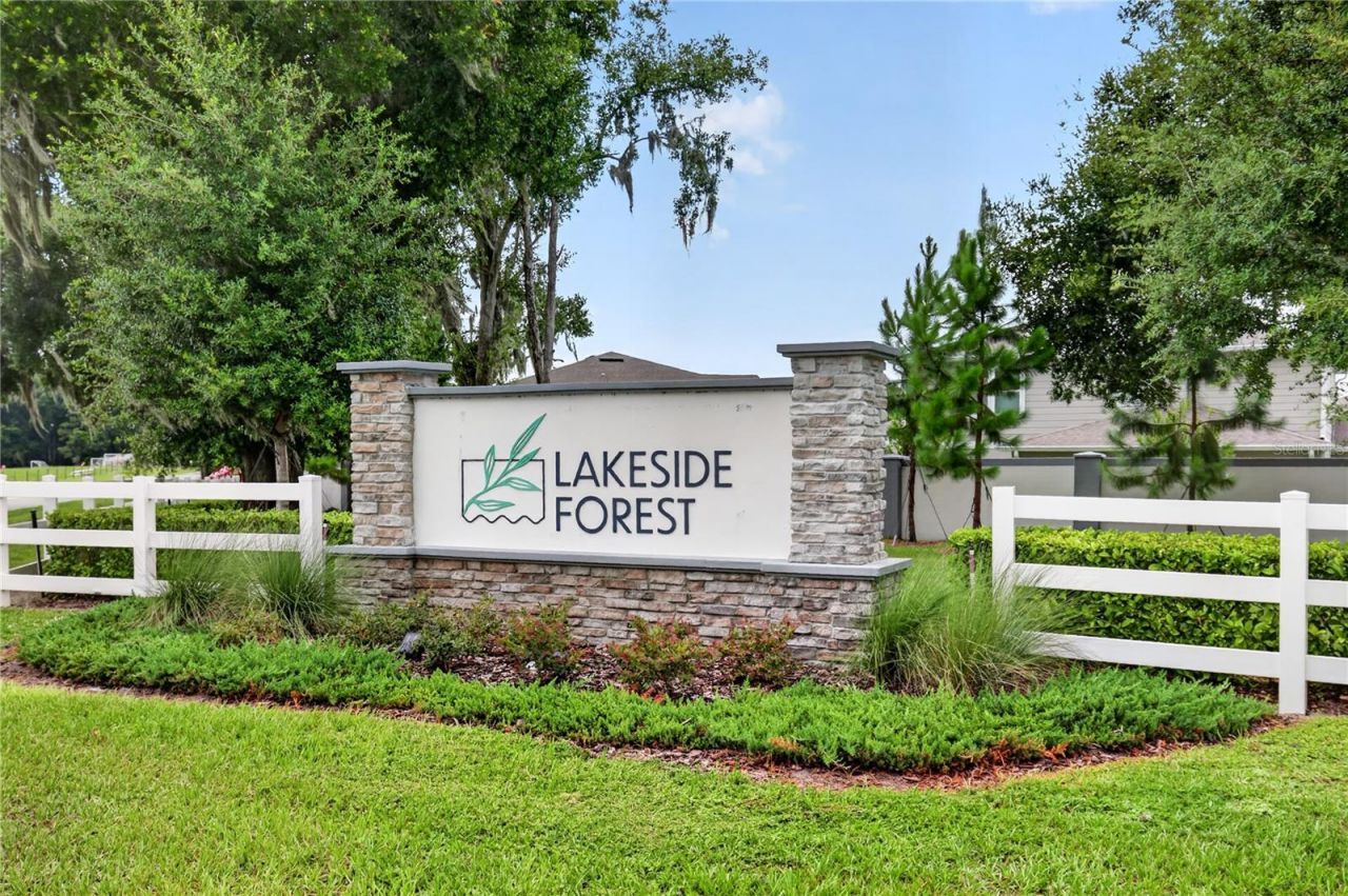 3625 Sublett Loop , Tavares, FL 32778 Photo