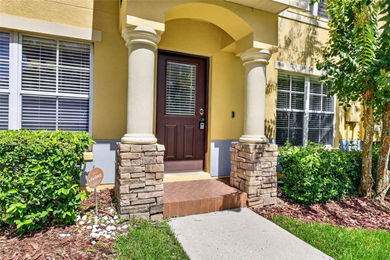 37602 Aaralyn Rd, Zephyrhills, FL 33542 Photo