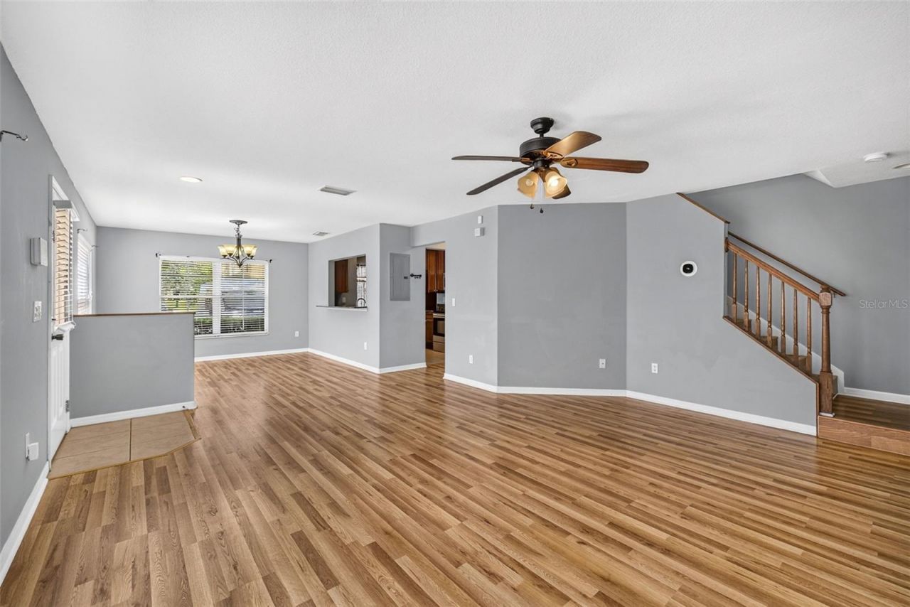 37602 Aaralyn Rd, Zephyrhills, FL 33542 Photo