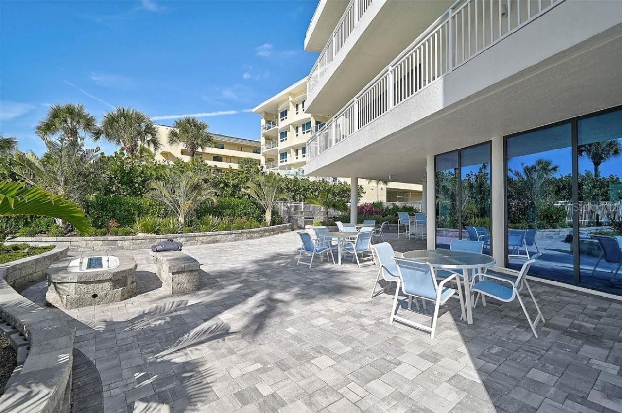 6518 Midnight Pass Road, Unit 309, Siesta Key, FL 34242 Photo