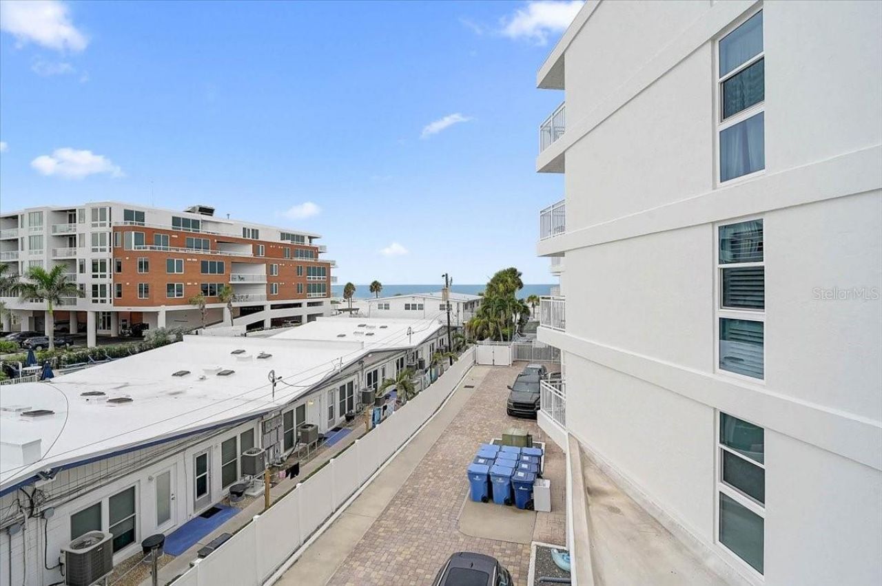 6518 Midnight Pass Road, Unit 309, Siesta Key, FL 34242 Photo