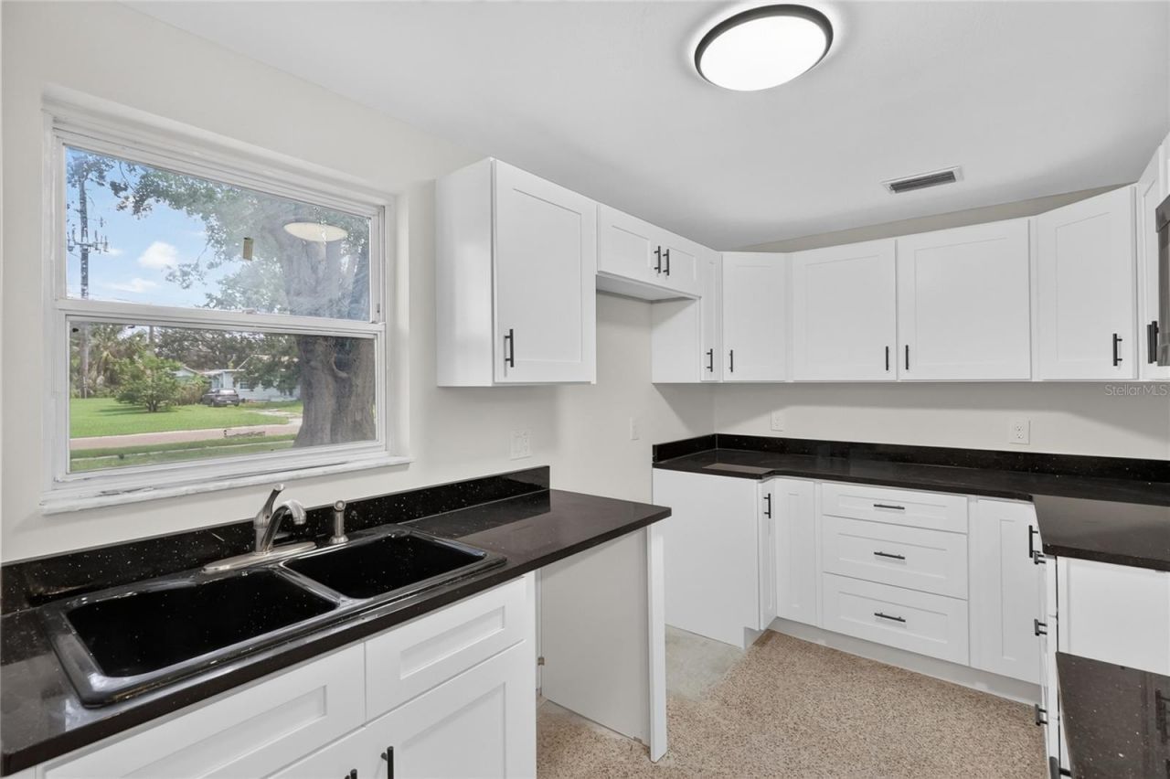 120 81st Avenue Ne, Saint Petersburg, FL 33702 Photo