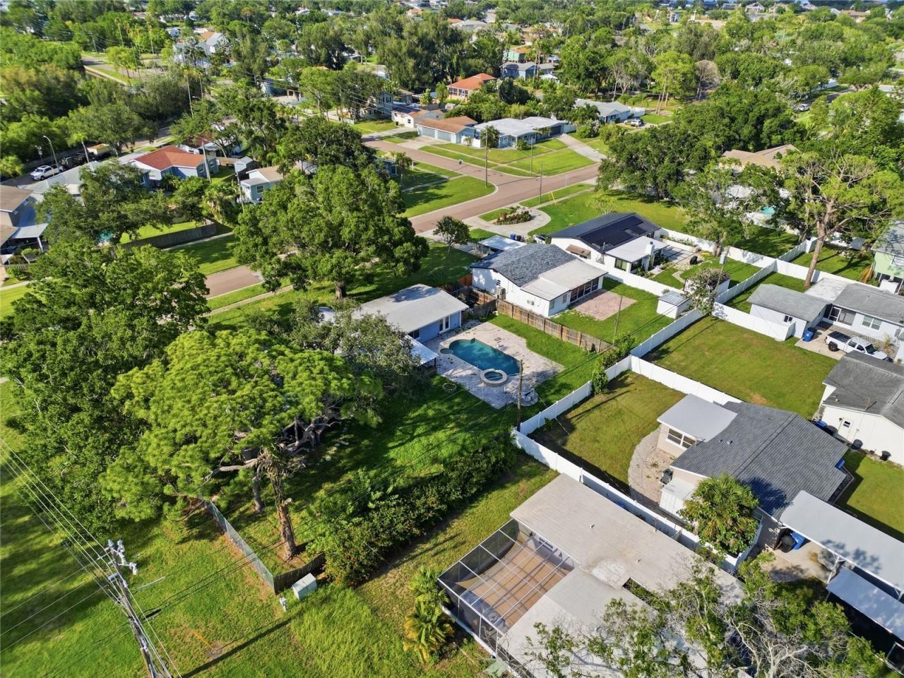 120 81st Avenue Ne, Saint Petersburg, FL 33702 Photo