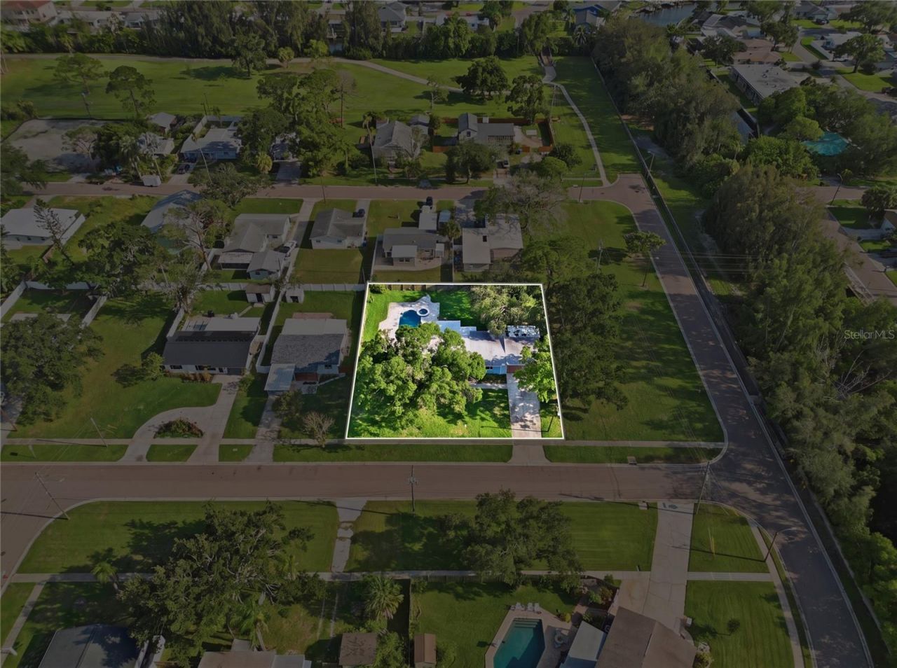120 81st Avenue Ne, Saint Petersburg, FL 33702 Photo