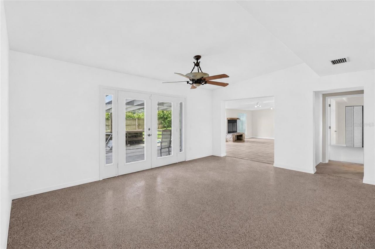 120 81st Avenue Ne, Saint Petersburg, FL 33702 Photo