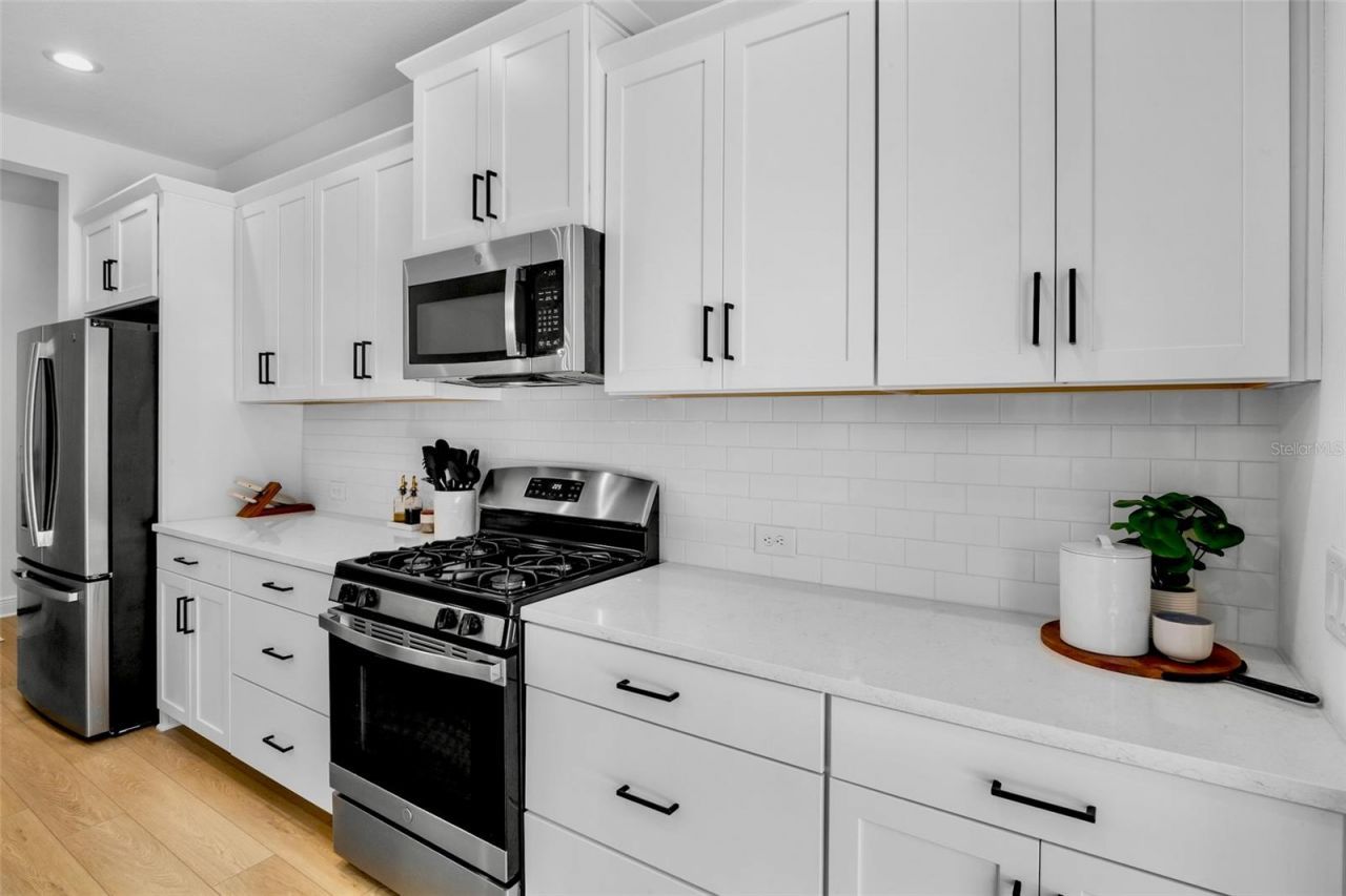 10113 Canaveral Circle, Sarasota, FL 34241 Photo