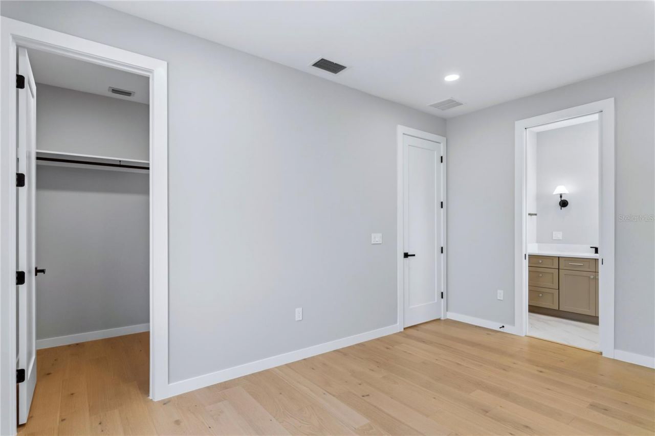 106 W King Street, Orlando, FL 32804 Photo