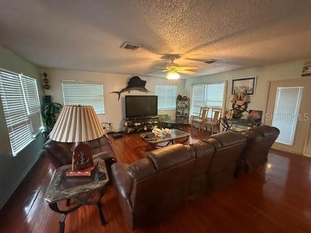 545 150th Avenue , Madeira Beach, FL 33708 Photo
