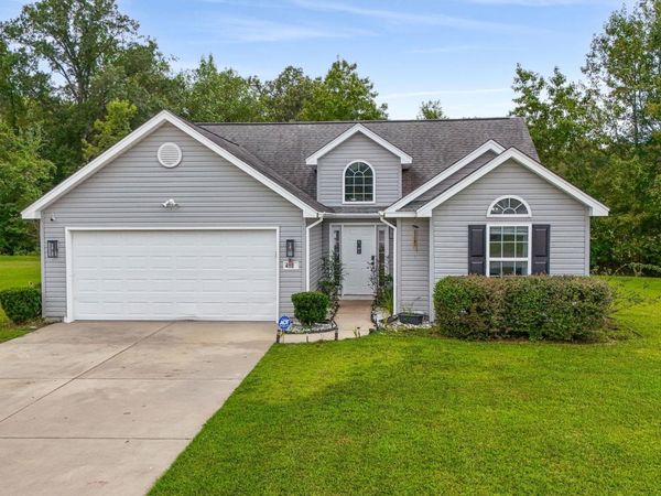452 Warren Springs Dr., Conway, SC 29527