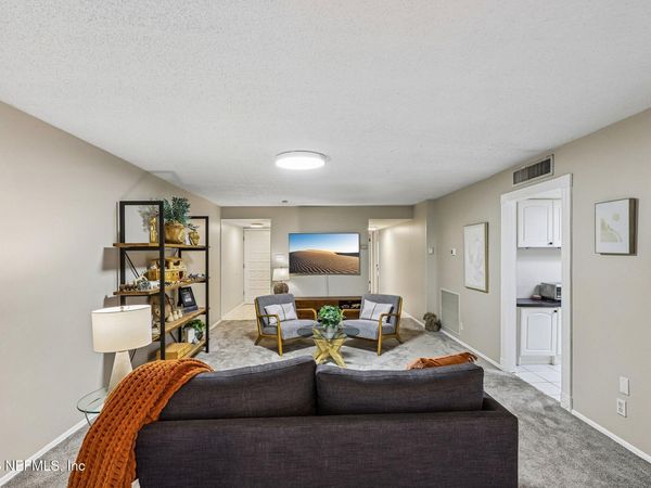 8719 COMO LAKE Drive, Unit 8719, Jacksonville, FL 32256