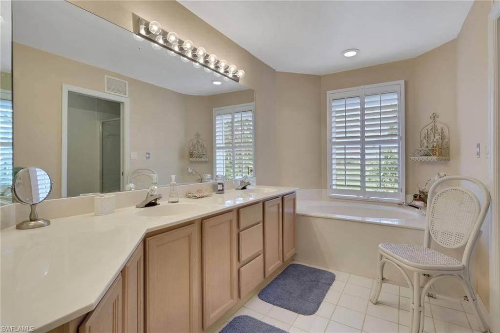 4198 Bay Beach Ln , Unit 113, Fort Myers Beach, FL 33931 Photo