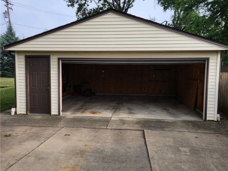 6303 Morningside Drive, Parma, OH 44129 Photo 30