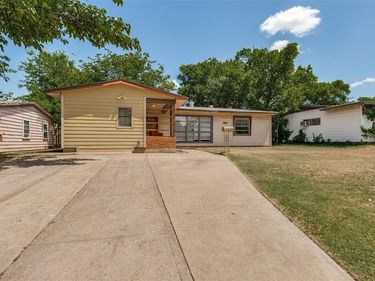 11515 Abston Lane, Dallas, TX 75218