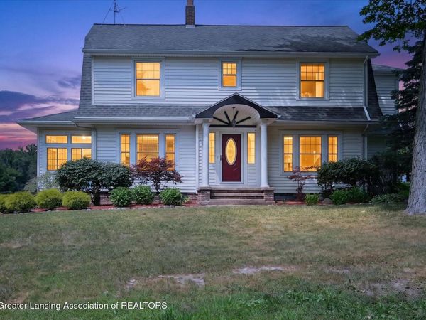 12096 Maywood Drive, Grand Ledge, MI 48837