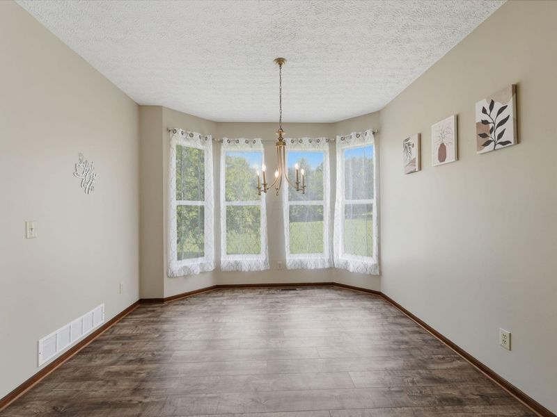 708 N Starr Drive, Pickerington, OH 43147 Photo 13