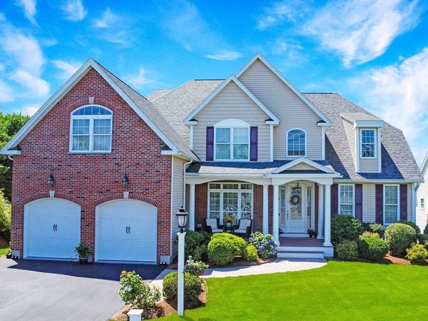 4 Valley View Way, Methuen, MA 01844