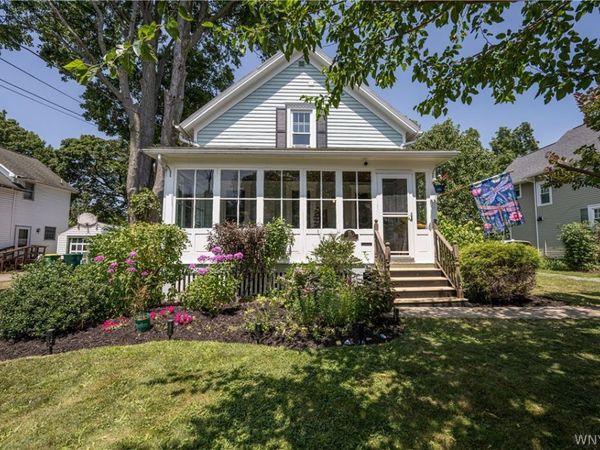 27 Linwood Avenue , Hamburg, NY 14075