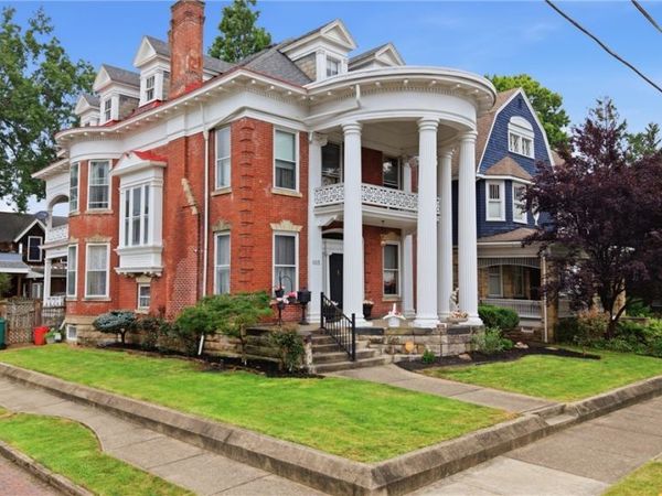 1103 Juliana Street, Parkersburg, WV 26101