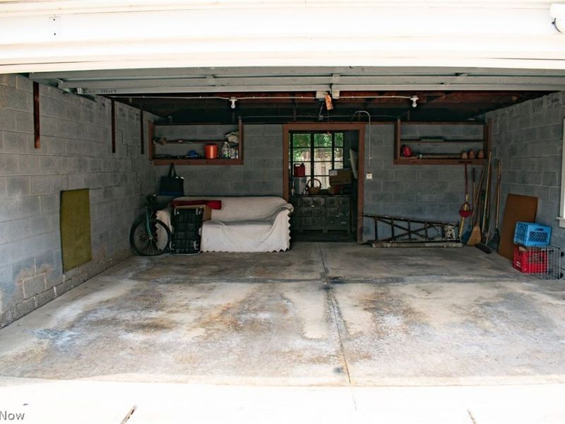 5589 Mayfield Road, Lyndhurst, OH 44124 Photo 27